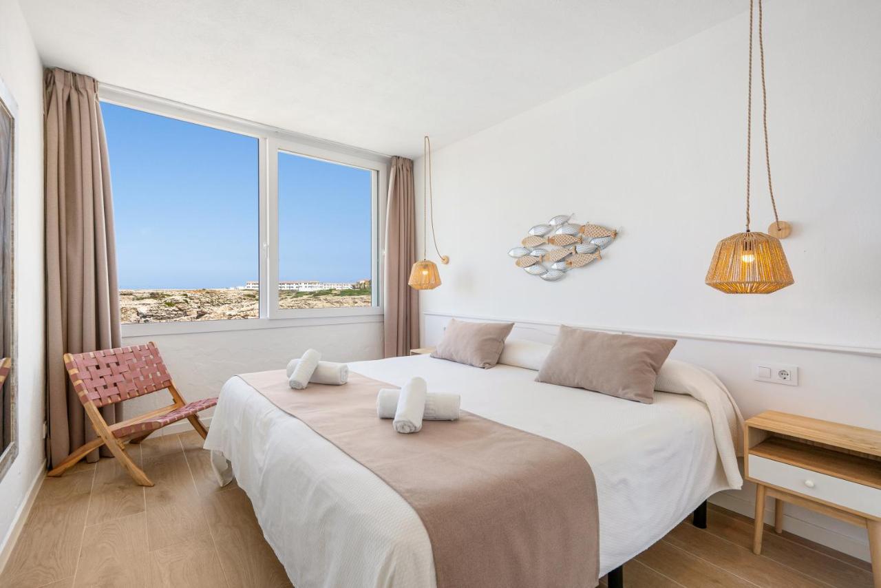 Voramar Aparthotel Cala'N Forcat  Buitenkant foto